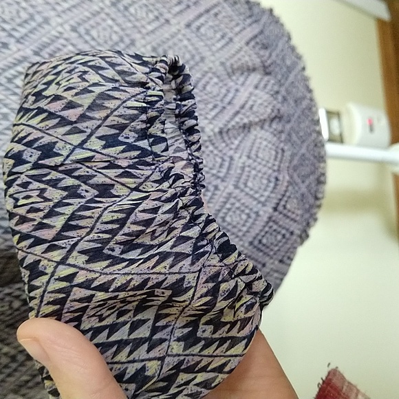 Forever 21 Beautiful Sheer Blouse - Picture 3 of 10